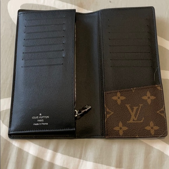 Wallet - Picture 2 of 3